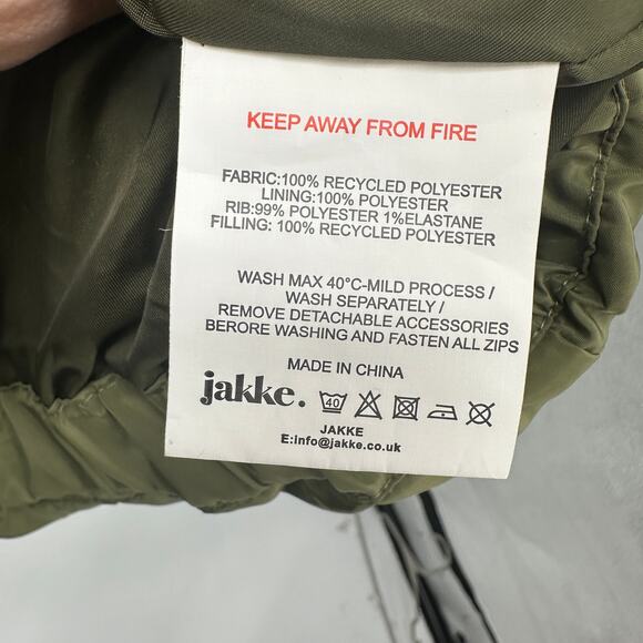 JAKKE NWT Evereve Poppy Recyled Puffer Coat Jacket in Olive Green // XS - Picture 11 of 16